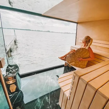 Na Wodzie - Ht Houseboats - With Sauna, Jacuzzi Massage Chair Apartmán