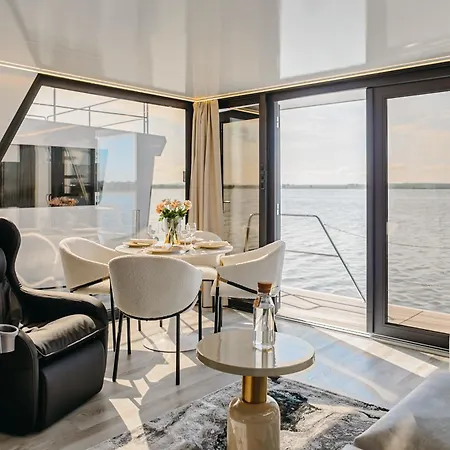 Ht Houseboats - Na Wodzie - Sauna, Motorowka, Rowerki Wodne * Мельно