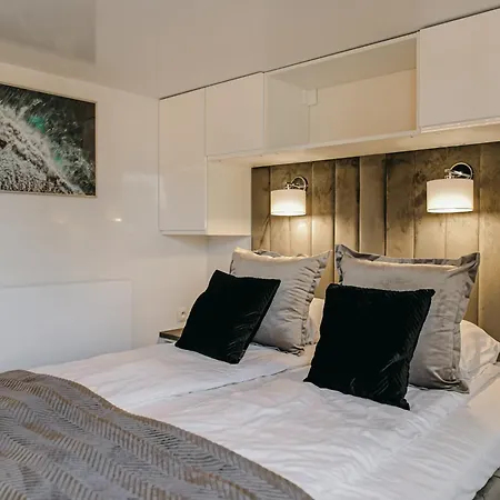 Ht Houseboats - Na Wodzie - Sauna, Motorowka, Rowerki Wodne *