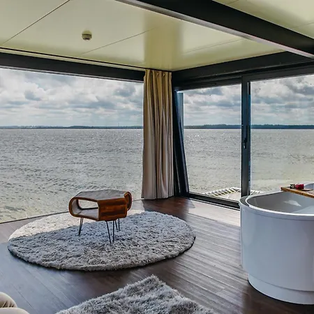 Na Wodzie - Ht Houseboats - With Sauna, Jacuzzi Massage Chair *