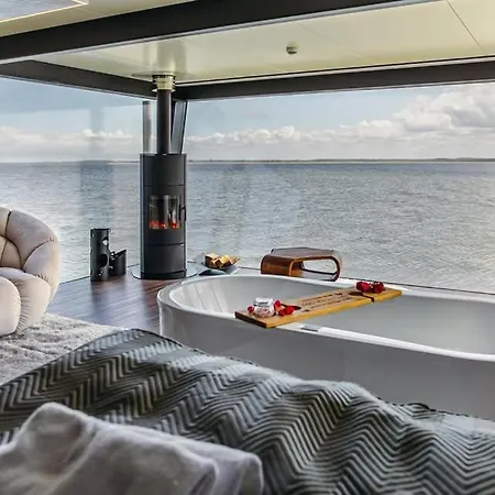 Apartmán Na Wodzie - Ht Houseboats - With Sauna, Jacuzzi Massage Chair Mielno (Koszalin)