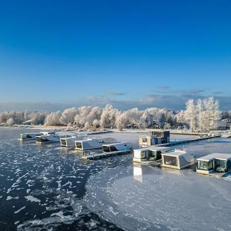 Ht Houseboats - Na Wodzie - Sauna, View アパート *