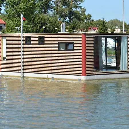 Ht Houseboats - Na Wodzie - Sauna, Motorowka, Rowerki Wodne Апартаменты