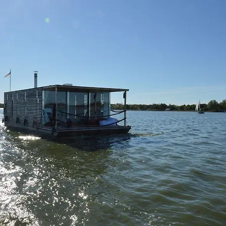 Ht Houseboats - Na Wodzie - Sauna, Motorowka, Rowerki Wodne * Мельно