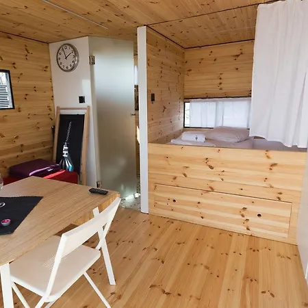 Апартаменты Ht Houseboats - Na Wodzie - Sauna, Motorowka, Rowerki Wodne