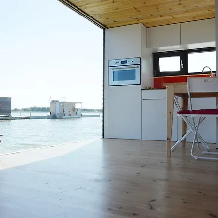 Ht Houseboats - Na Wodzie - Sauna, Motorowka, Rowerki Wodne *