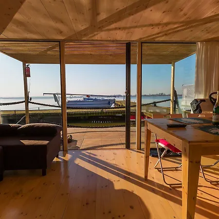 Ht Houseboats - Na Wodzie - Sauna, View アパート