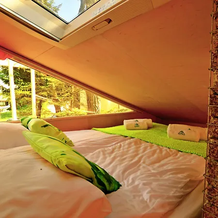 Ht Houseboats - Na Wodzie - Sauna, View アパート ミエルノ