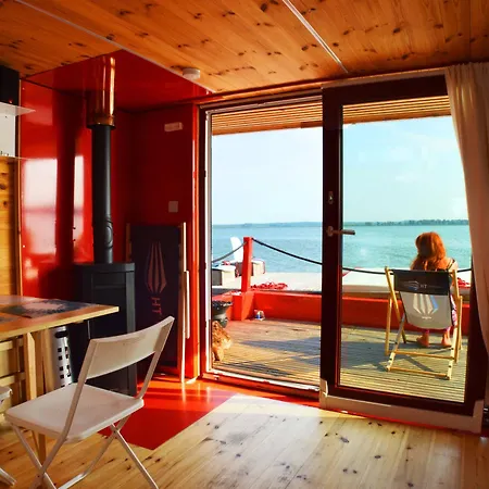 Ht Houseboats - Na Wodzie - Sauna, View アパート ミエルノ